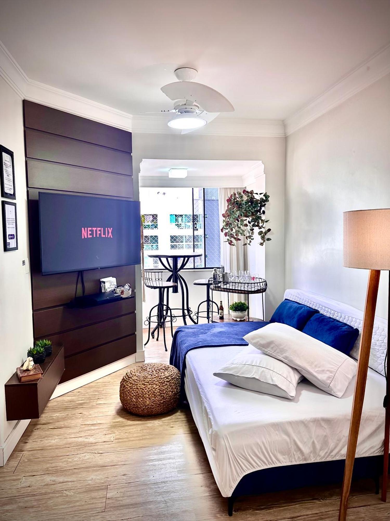 Ape Da Cris - Centro Bc , 5Min Da Praia - Ideal Para Casais , Com Garagem Балнеариу-Камбориу Экстерьер фото