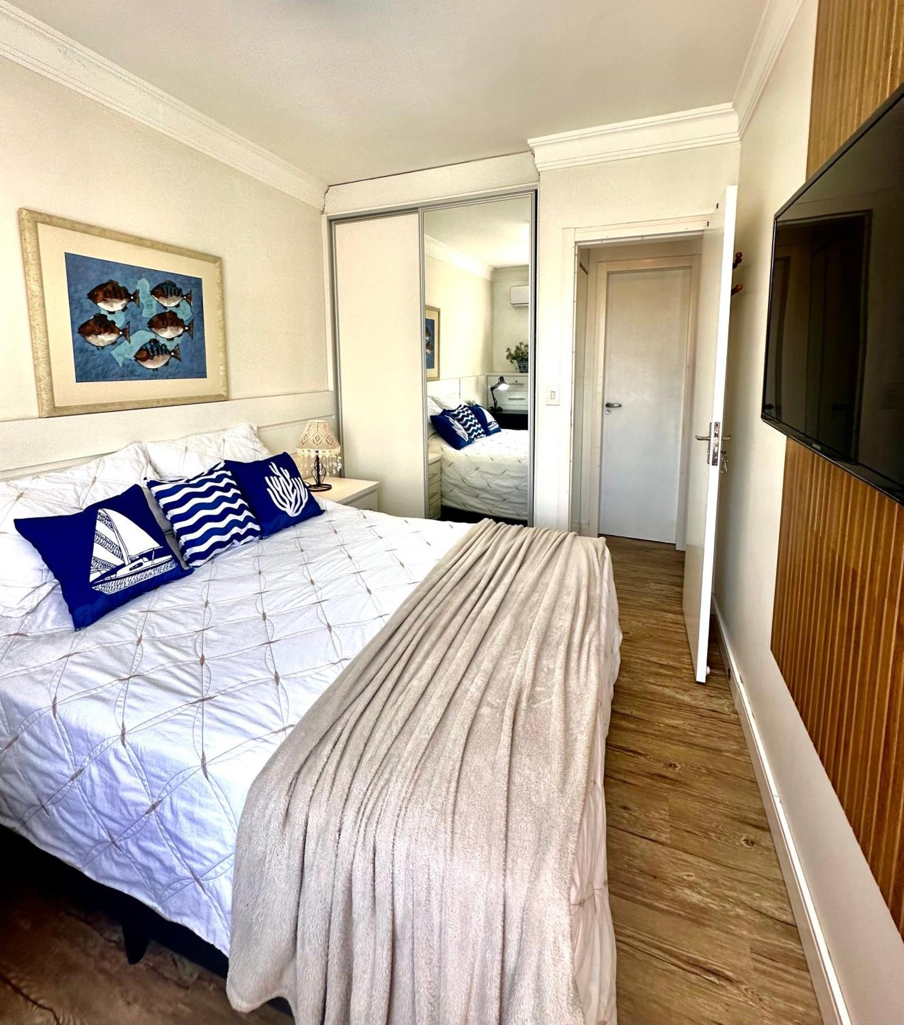 Ape Da Cris - Centro Bc , 5Min Da Praia - Ideal Para Casais , Com Garagem Балнеариу-Камбориу Экстерьер фото